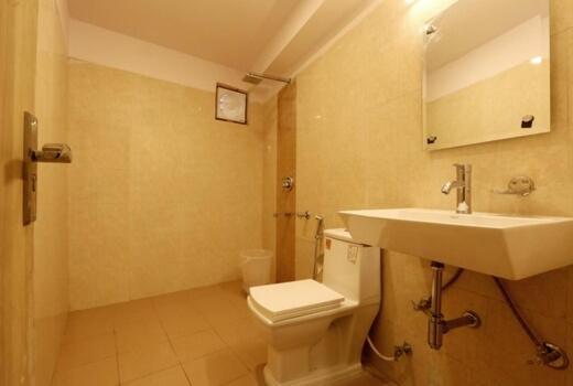 Hotel Plazzo New Delhi Exterior photo